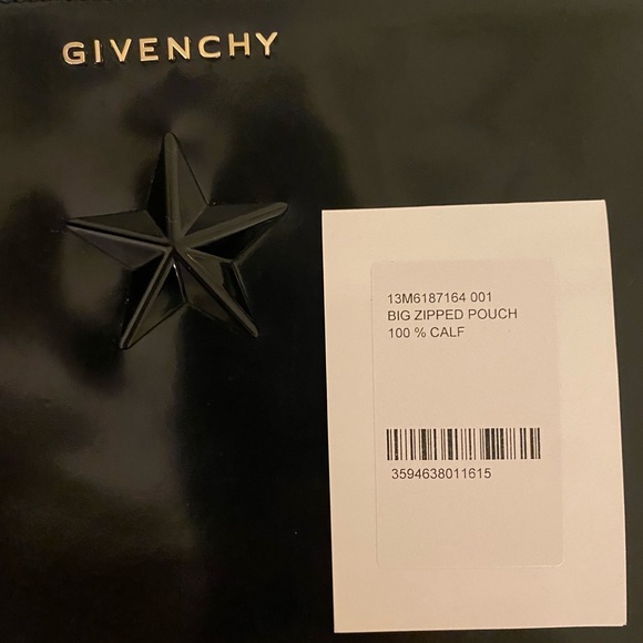 GIVENCHY Zipped leather pouch star detail SS13 - Picture 4 of 7